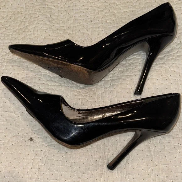 Aldo Glossy Black Heels for Women - Picture 5 of 5